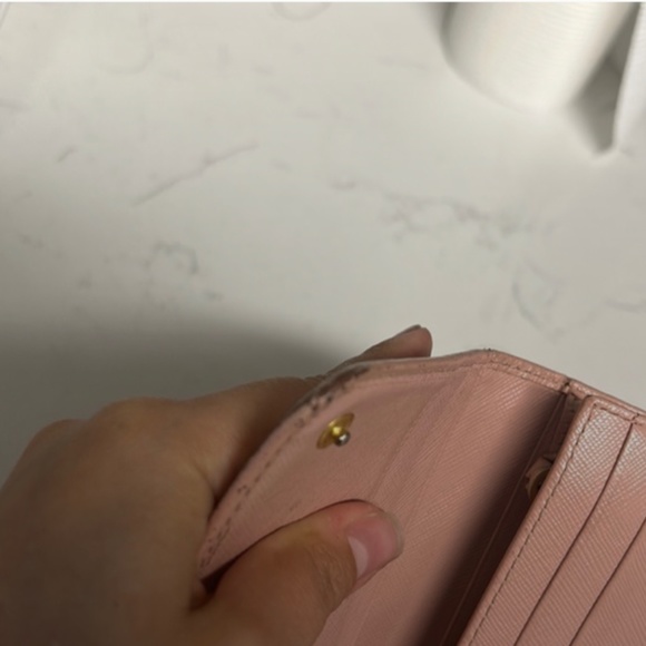 Prada Saffiano Bow Wallet in Pink - Picture 4 of 13